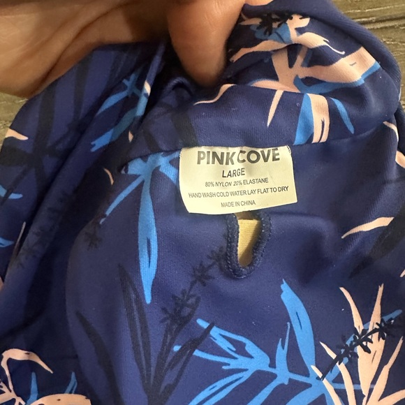 Pink Cove Bandeau Top - Picture 3 of 4